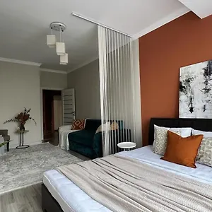 https://prostornye-dwuhcomnatnye-apartamenty-terrakota.hotels-of-almaty.com